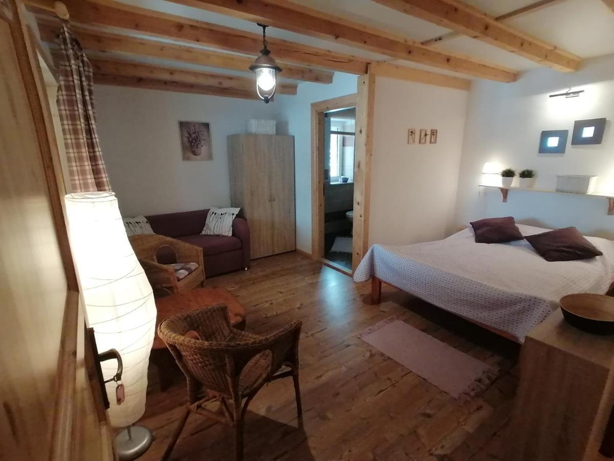 Siedlisko Zakucie Bed & Breakfast Jasliska Eksteriør bilde